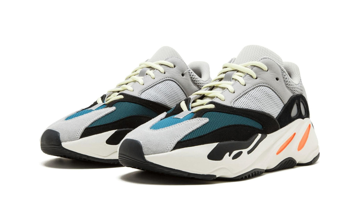 ADIDAS YEEZY BOOST 700
"Waverunner" Shoe Flyes
