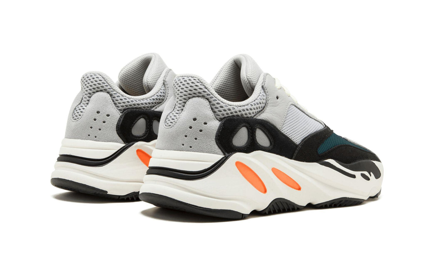 ADIDAS YEEZY BOOST 700
"Waverunner" Shoe Flyes