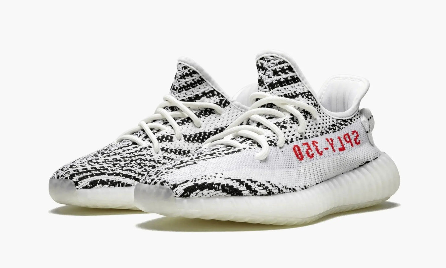 ADIDAS YEEZY
YEEZY BOOST 350 V2
"Zebra 2017-2023" Shoe Flyes
