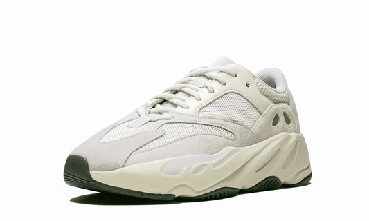ADIDAS Yeezy Boost 700
"Analog" Shoe Flyes
