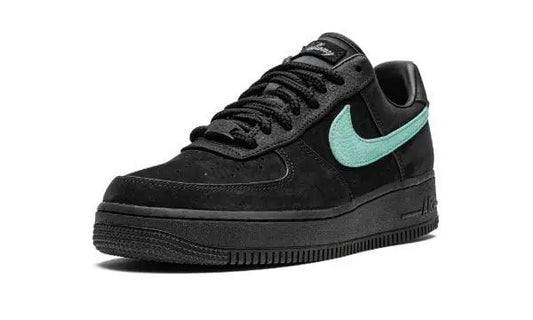 AIR FORCE 1 LOW
"Tiffany and Co." Shoe Flyes