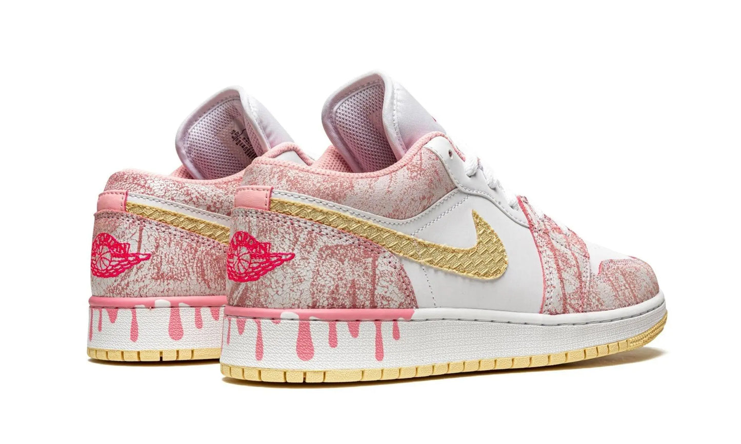 AIR JORDAN 1 LOW SE GS
"Paint Drip" Shoe Flyes