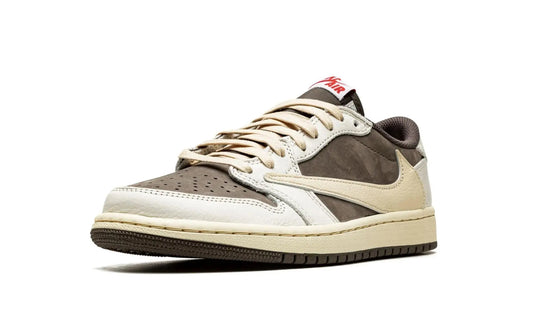 AIR JORDAN 1 LOW SP OG "TRAVIS SCOTT - REVERSE MOCHA" Shoe Fly