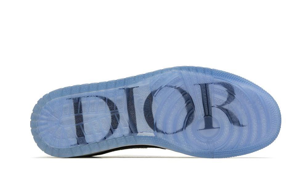 AIR JORDAN 1 LOW
"Dior" Shoe Flyes