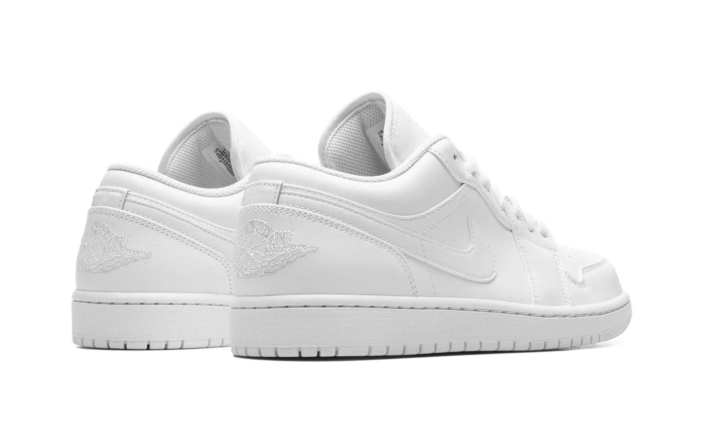 AIR JORDAN 1 LOW "TRIPLE WHITE" Shoe Fly