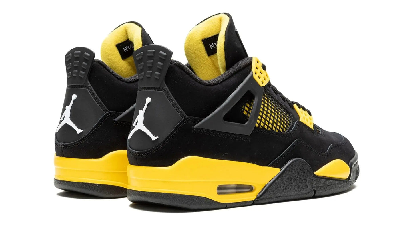AIR JORDAN 4 RETRO "THUNDER 2023" Shoe Fly