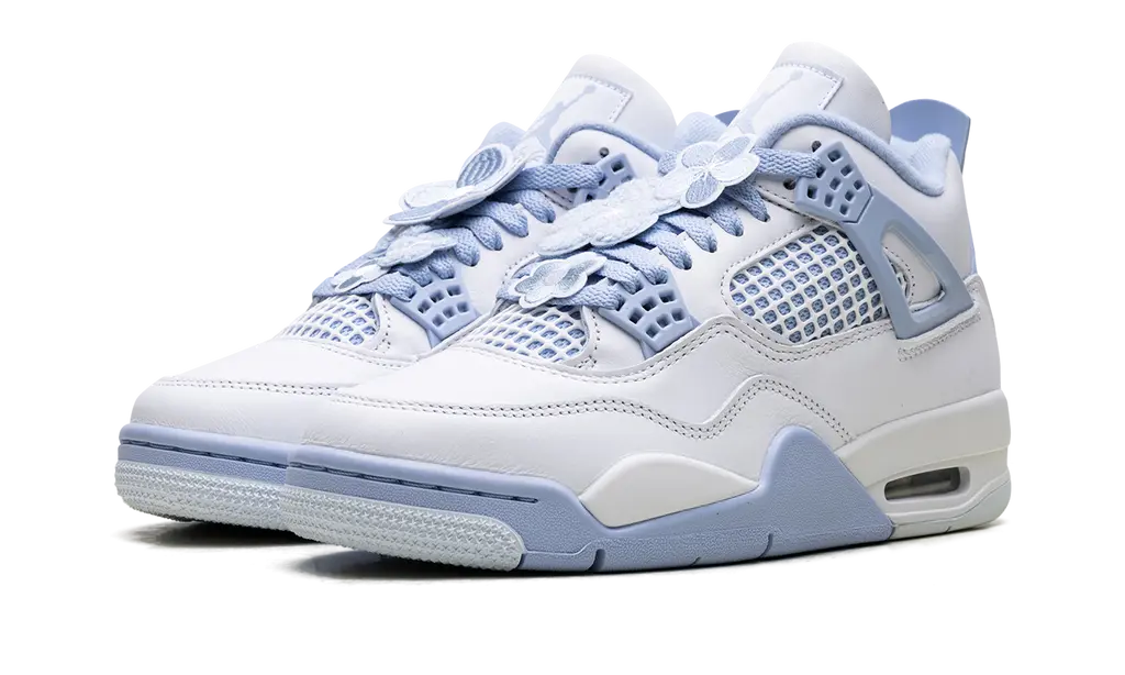 AIR JORDAN 4 WMNS 'ALUMINUM' Shoe Flyes