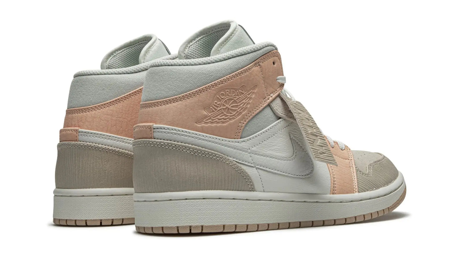 Air Jordan 1 Mid
"Milan" Shoe Flyes