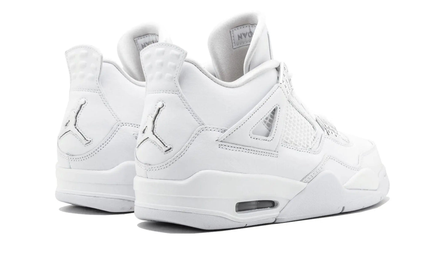 Air Jordan 4 Retro
"Pure Money" Shoe Flyes