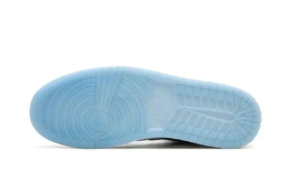 JORDAN 1 LOW SE
"Concord" Shoe Flyes