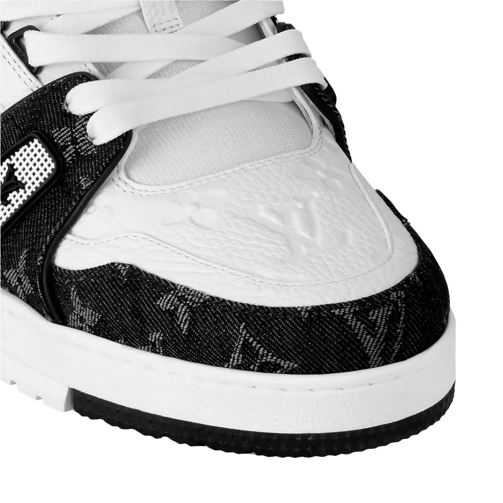 Louis Vuitton Tranier Sneakers "Black" Shoe Flyes