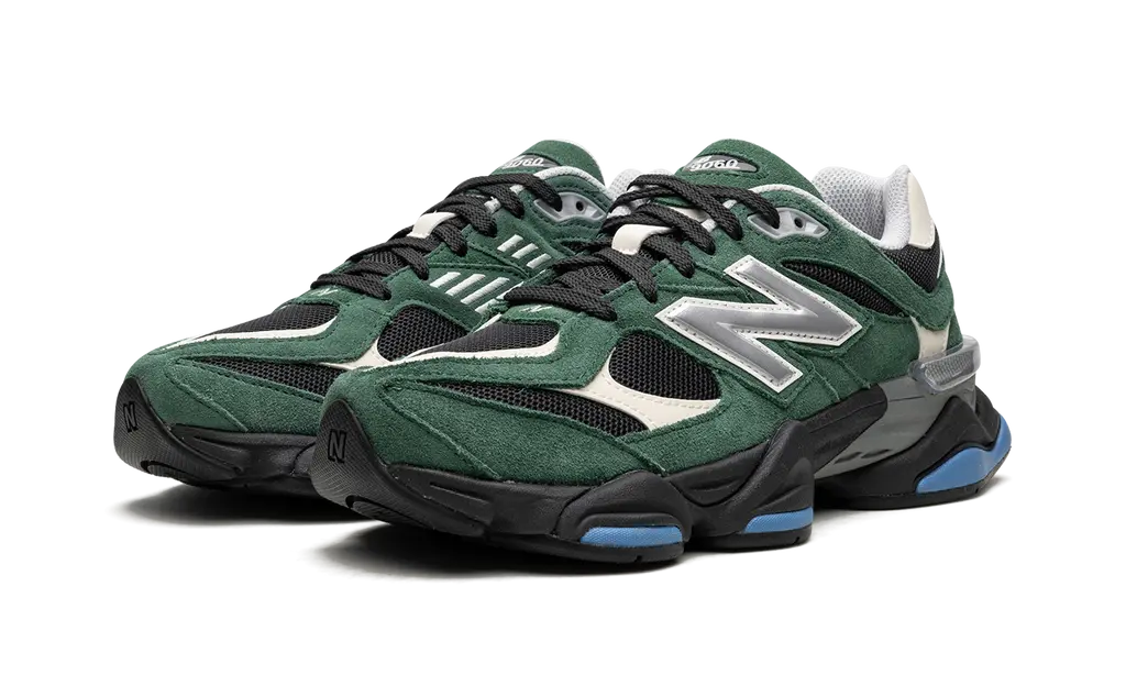NEW BALANCE 9060
9060
"FOREST GREEN" Shoe Flyes