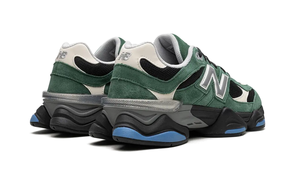 NEW BALANCE 9060
9060
"FOREST GREEN" Shoe Flyes