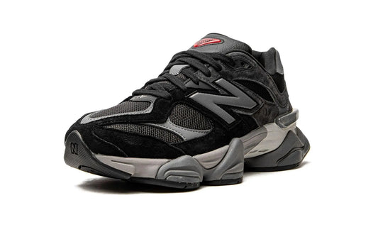 NEW BALANCE
9060
"Black/Castlerock" Shoe Flyes
