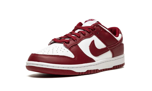 NIKE DUNK LOW
"Team Red" Shoe Flyes