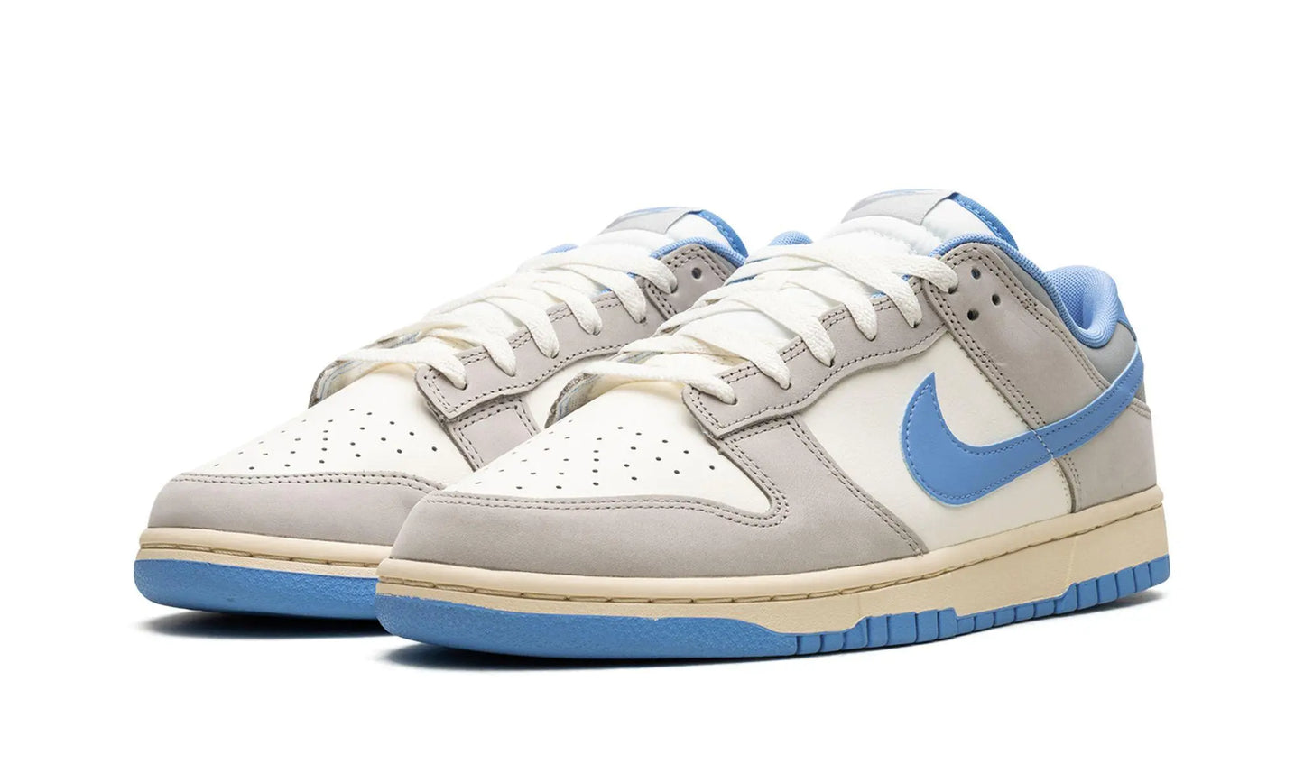 NIKE Dunk Low
"Athletic Department - University Blue" Shoe Flyes