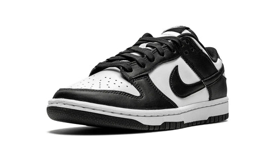 NIKE SB DUNK LOW RETRO
"Black / White - Panda" Shoe Fly