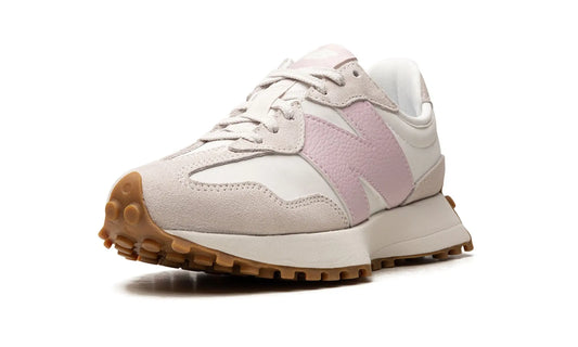 New Balance
327 WMNS
"Moonbeam December Sky" Shoe Flyes