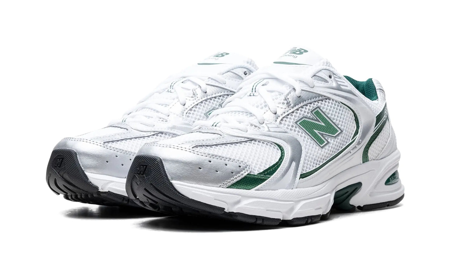 New Balance
530
"Nightwatch Green" Shoe Flyes