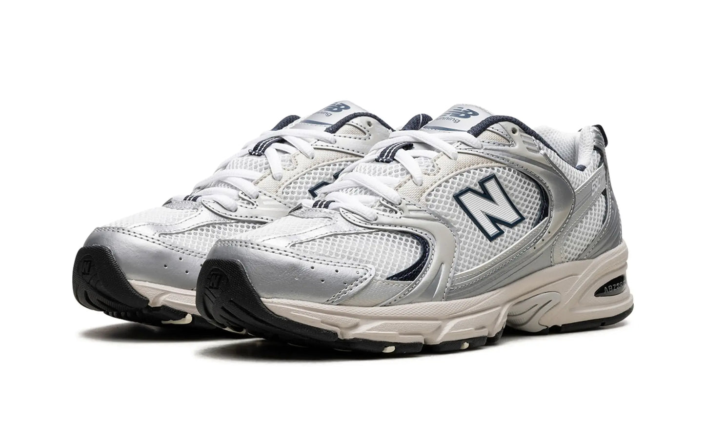 New Balance
530
"Steel Grey" Shoe Flyes