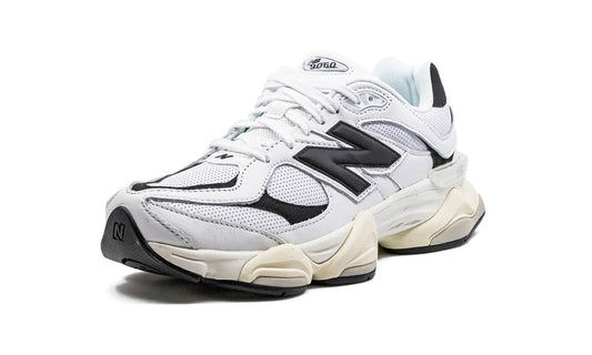New Balance
9060
"White / Black" Shoe Flyes