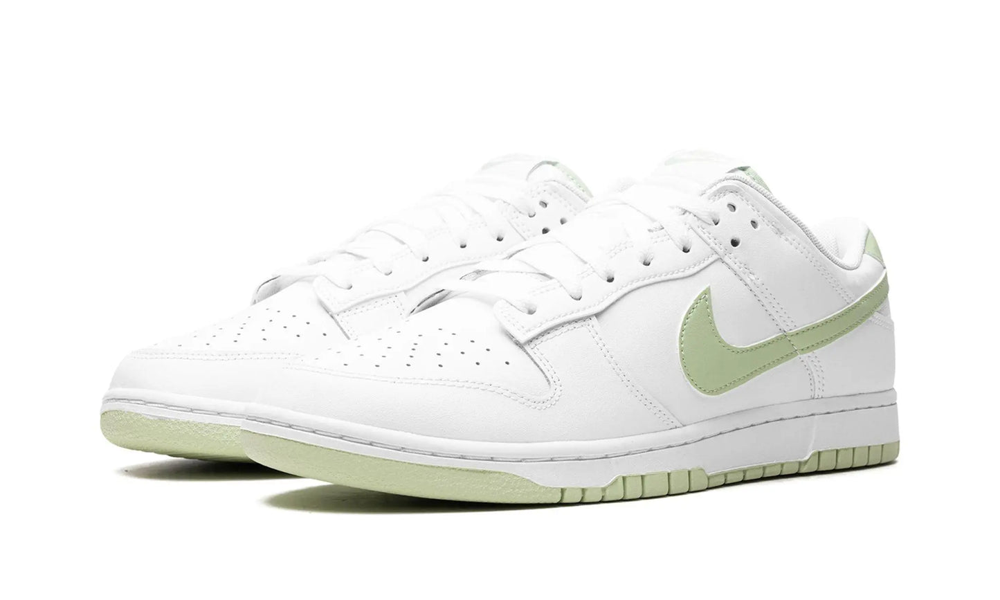 Nike
NIKE DUNK LOW RETRO
"Honeydew" Shoe Flyes