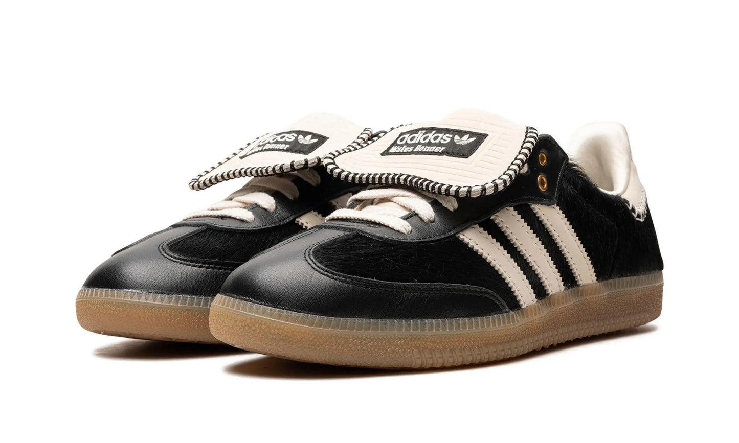 SAMBA "Wales Bonner - Black Pony Hair Shoe Flyes
