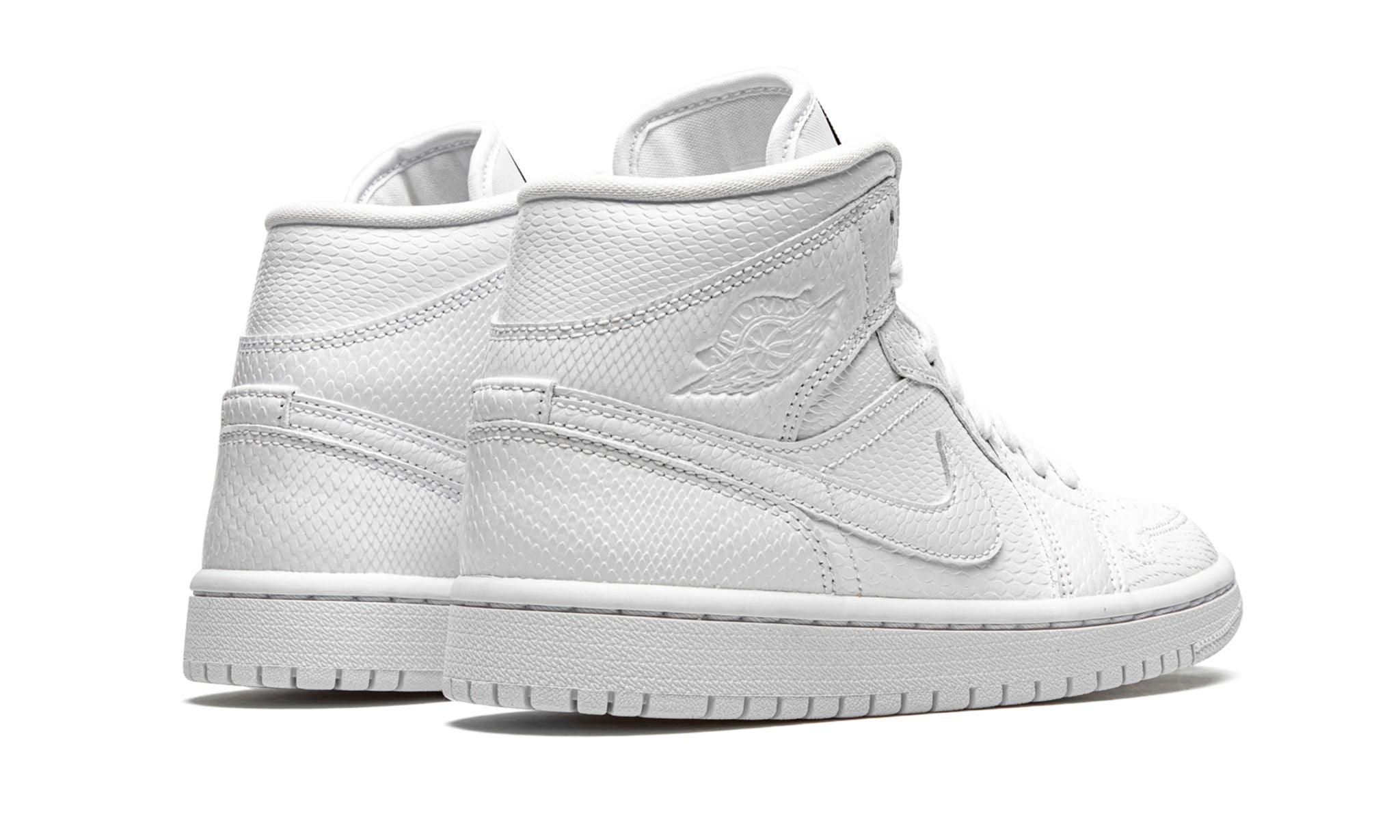 AIR JORDAN 1 MID