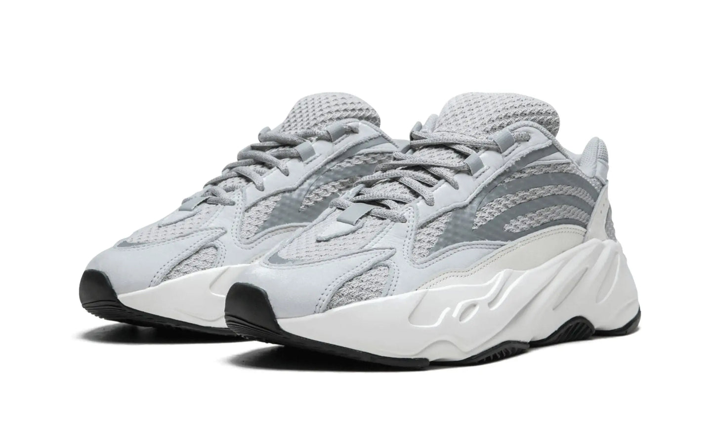 Yeezy Boost 700 V2
"Static" Shoe Flyes