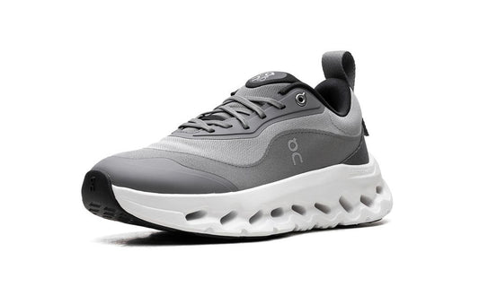 ON RUNNING
CLOUDTILT 2
"LOEWE GREY"