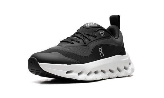 ON RUNNING
CLOUDTILT 2
"LOEWE - BLACK"