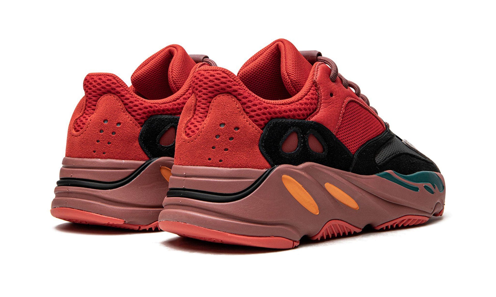 ADIDAS YEEZY
YEEZY BOOST 700
"Hi-Res Red" Shoe Flyes