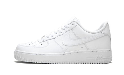 AIR FORCE 1 LOW 07
"Triple White" Shoe Flyes