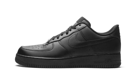 AIR FORCE 1 LOW
"Triple Black" Shoe Flyes