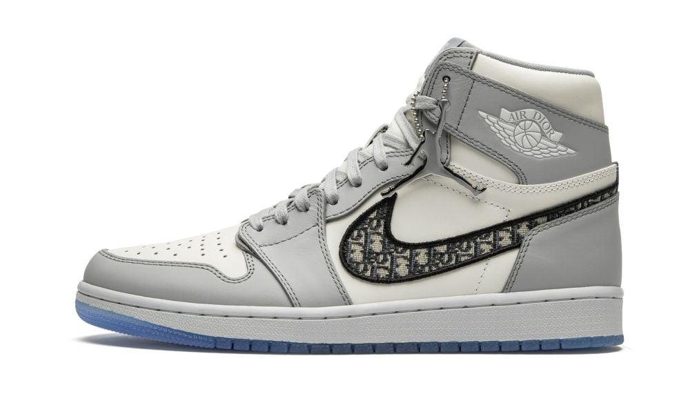 AIR JORDAN 1  HIGH
"Dior" Shoe Flyes