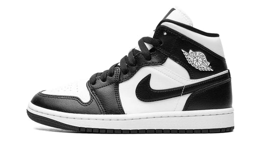 AIR JORDAN 1 HIGH "PANDA" Shoe Fly
