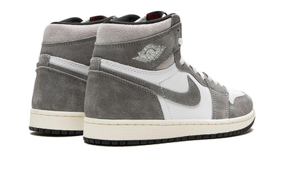 AIR JORDAN 1 High OG
"Washed Black" Shoe Flyes