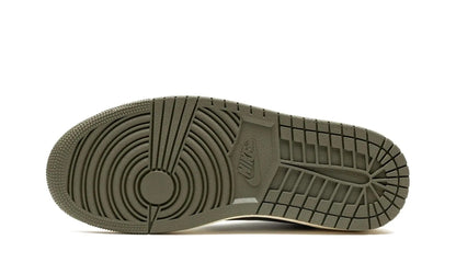 AIR JORDAN 1 LOW OG "TRAVIS SCOTT - OLIVE" Shoe Fly