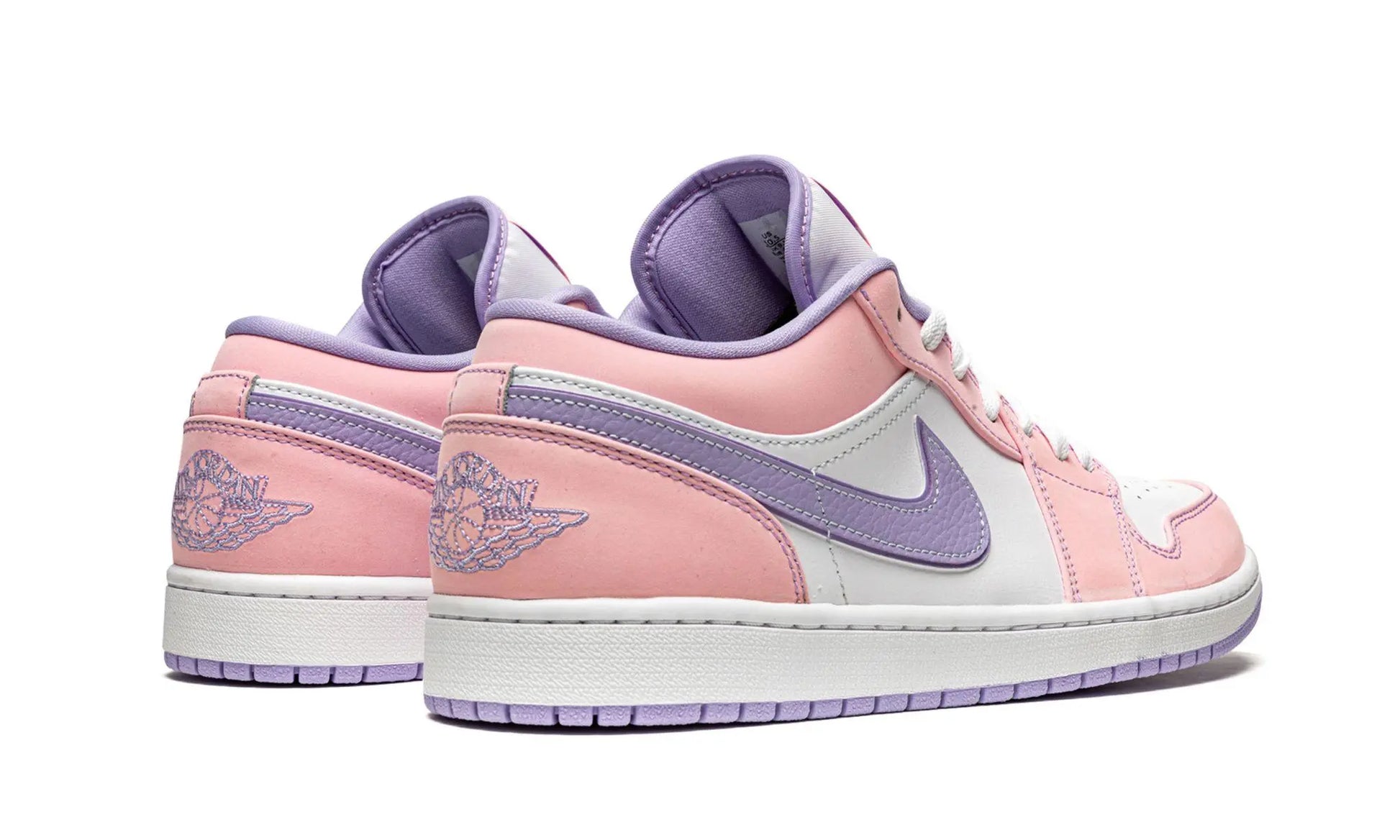 AIR JORDAN 1 LOW SE
"Arctic Punch" Shoe Flyes