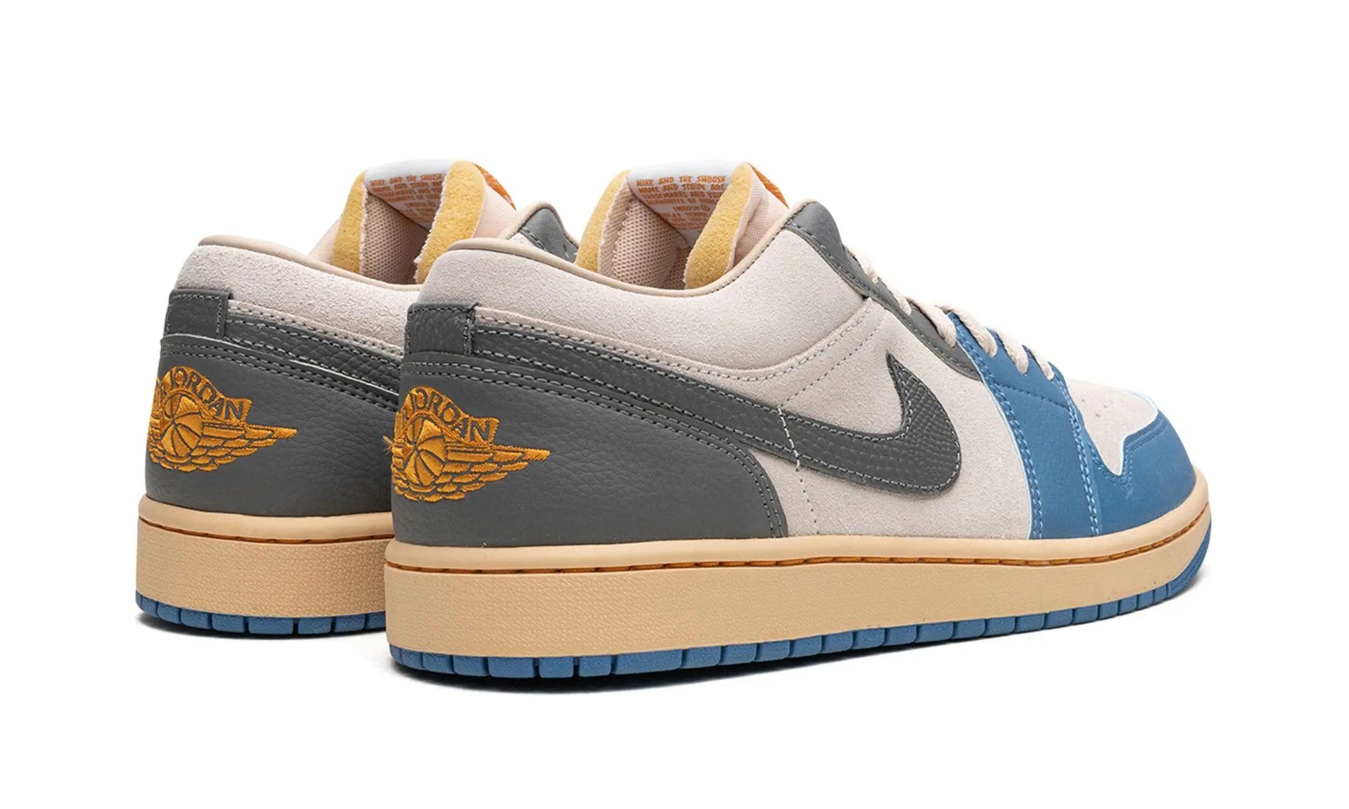 AIR JORDAN 1 LOW SE
"Tokyo 96" Shoe Flyes