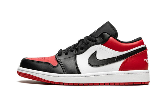 AIR JORDAN 1 LOW "BRED TOE" Shoe Fly