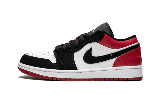 AIR JORDAN 1 LOW
"Black Toe" Shoe Flyes