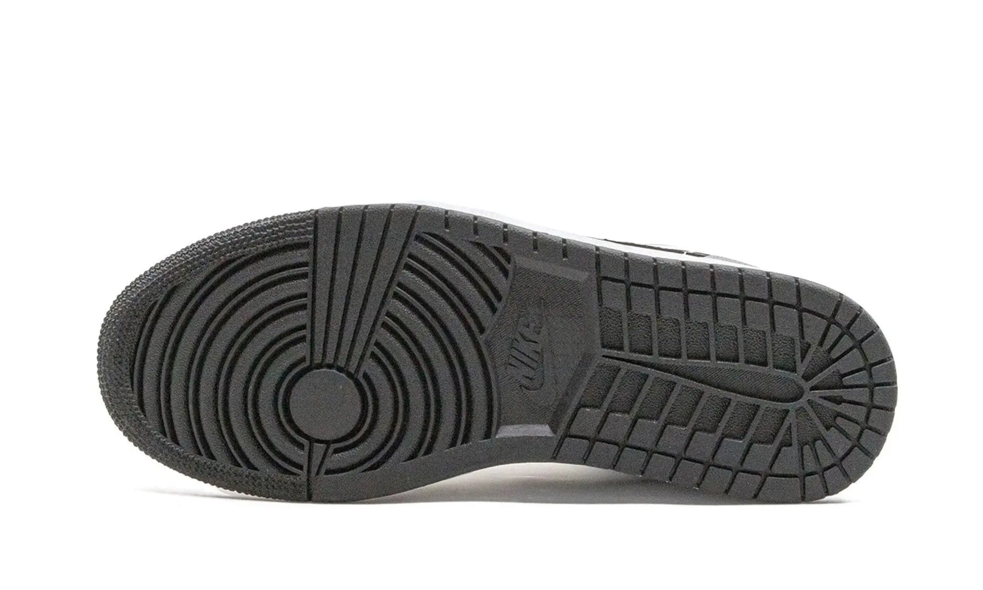 AIR JORDAN 1 LOW "Light Smoke Grey" Shoe Fly