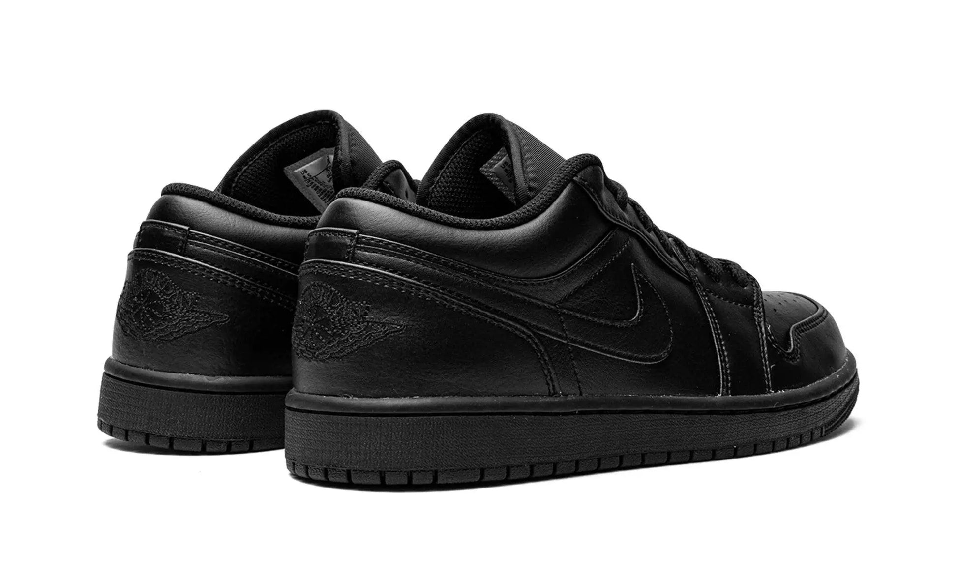 AIR JORDAN 1 LOW "TRIPLE BLACK" Shoe Fly