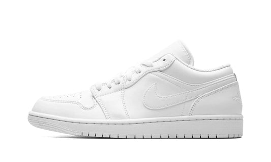 AIR JORDAN 1 LOW "TRIPLE WHITE" Shoe Fly