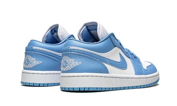 AIR JORDAN 1 LOW "UNC" Shoe Flyes