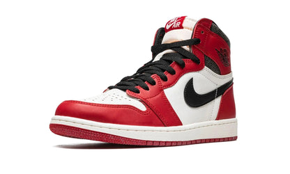 AIR JORDAN 1 RETRO HIGH OG "Chicago Lost and Found" Shoe Fly