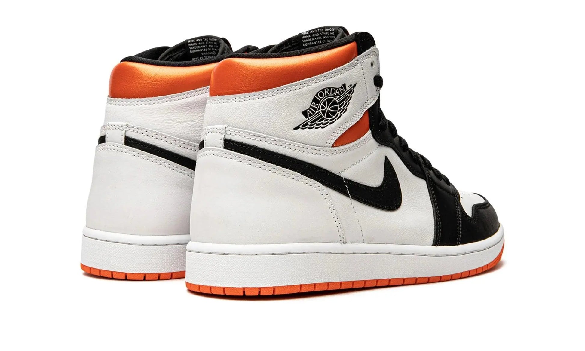 AIR JORDAN 1 RETRO HIGH OG "ELECTRO ORANGE" Shoe Fly