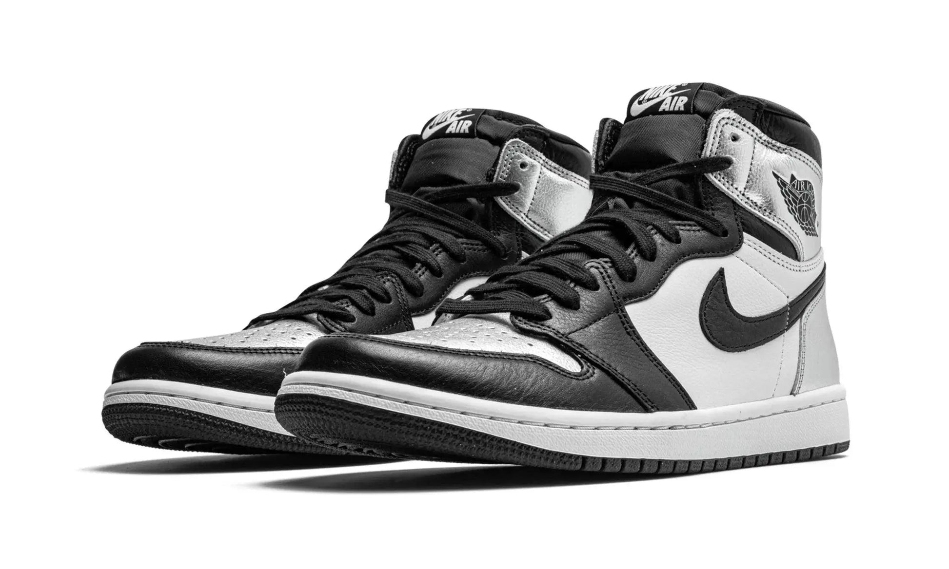 AIR JORDAN 1 RETRO HIGH OG  "SILVER TOE" Shoe Fly