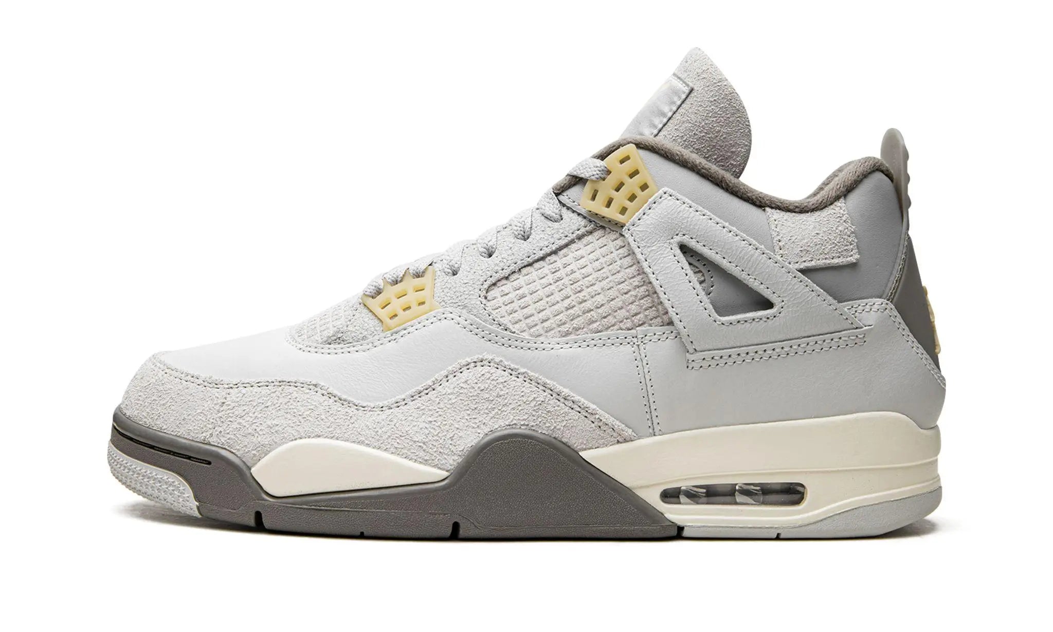 AIR JORDAN 4 RETRO SE CRAFT "Photon Dust" Shoe Flyes